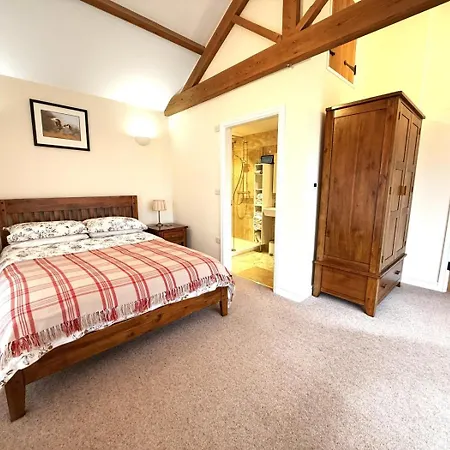 Hébergement de vacances 2 Bed In Alne Oc-t35068