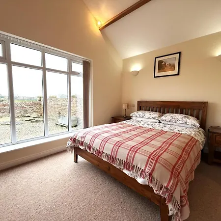 2 Bed In Alne Oc-t35068 *
